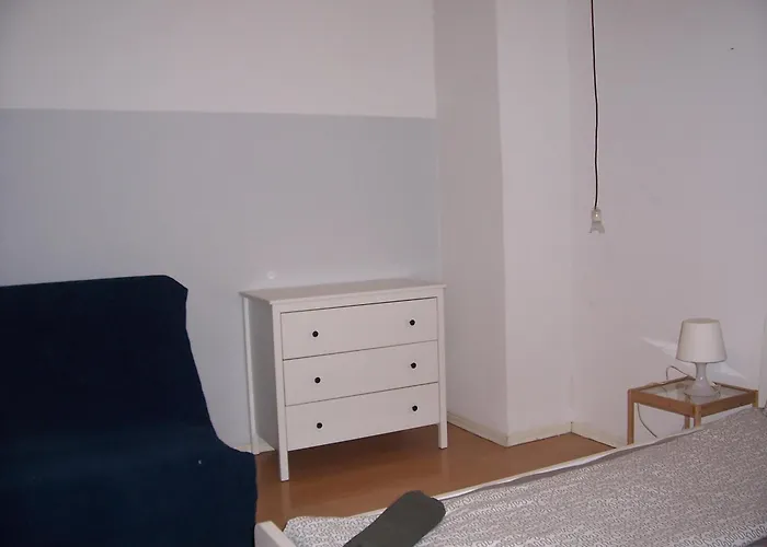 Peace Apartment Near Paliament